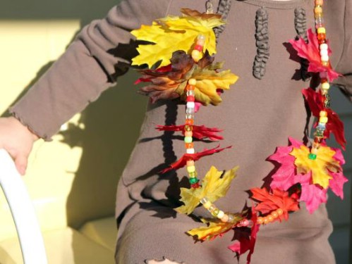 15 fabelhafte Herbst Blatt Handwerk für Kinder 