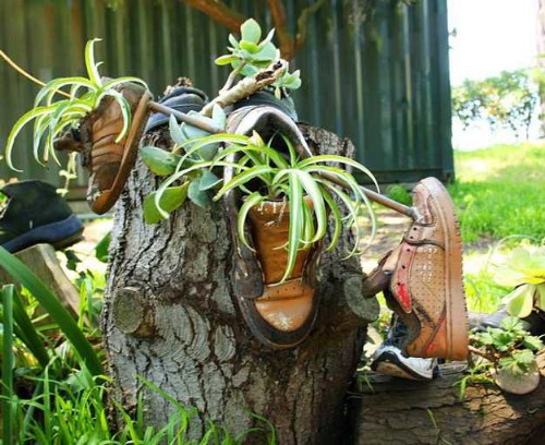10 Überraschende Neuverwendung von Ideen für alte Schuhe, an die Sie nie gedacht haben 