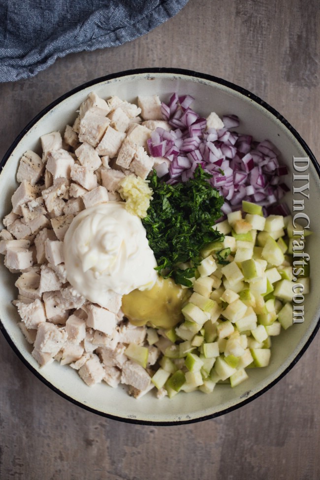 Klassisches Hühnchen-Salat-Rezept ist das perfekte Party-Gericht 